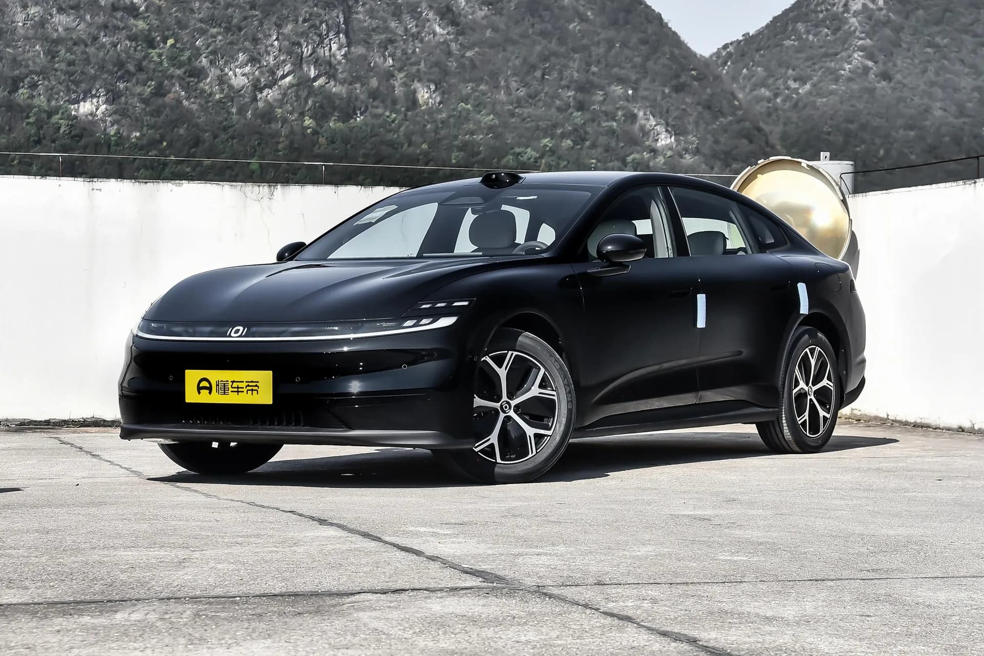 Changan A06 EV 2026 — фото автомобиля из Китая